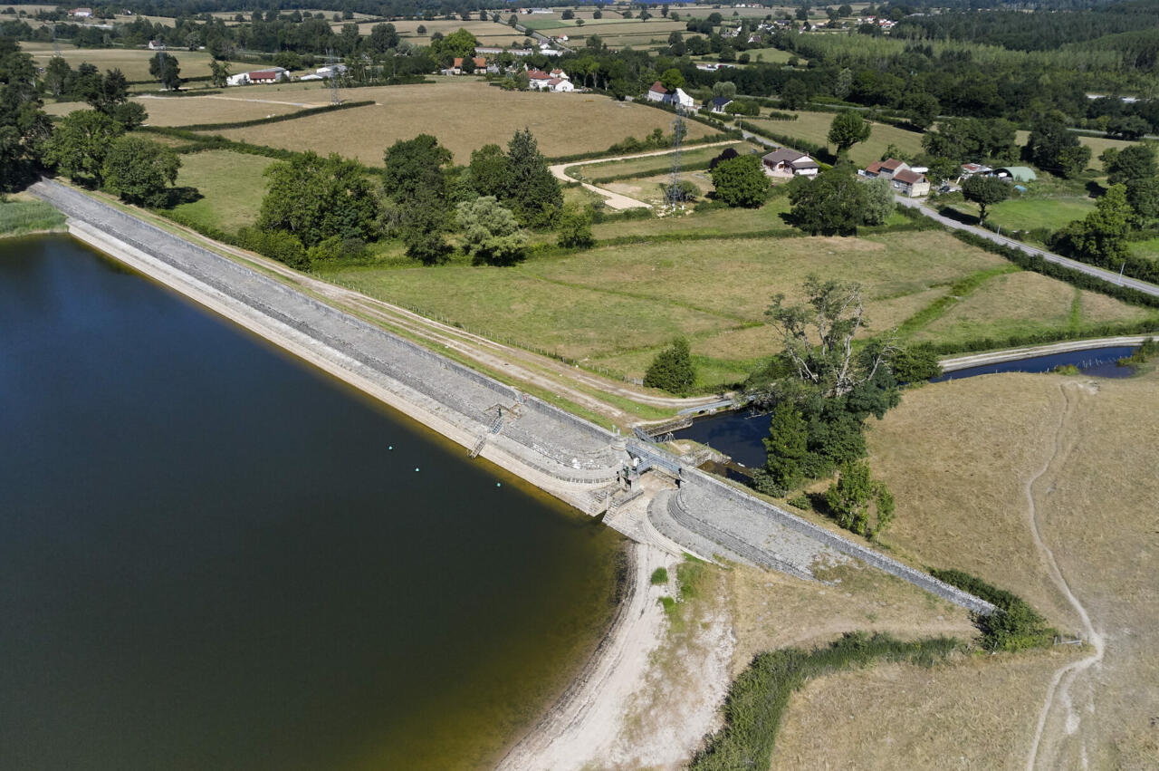 Barrage-Réservoir