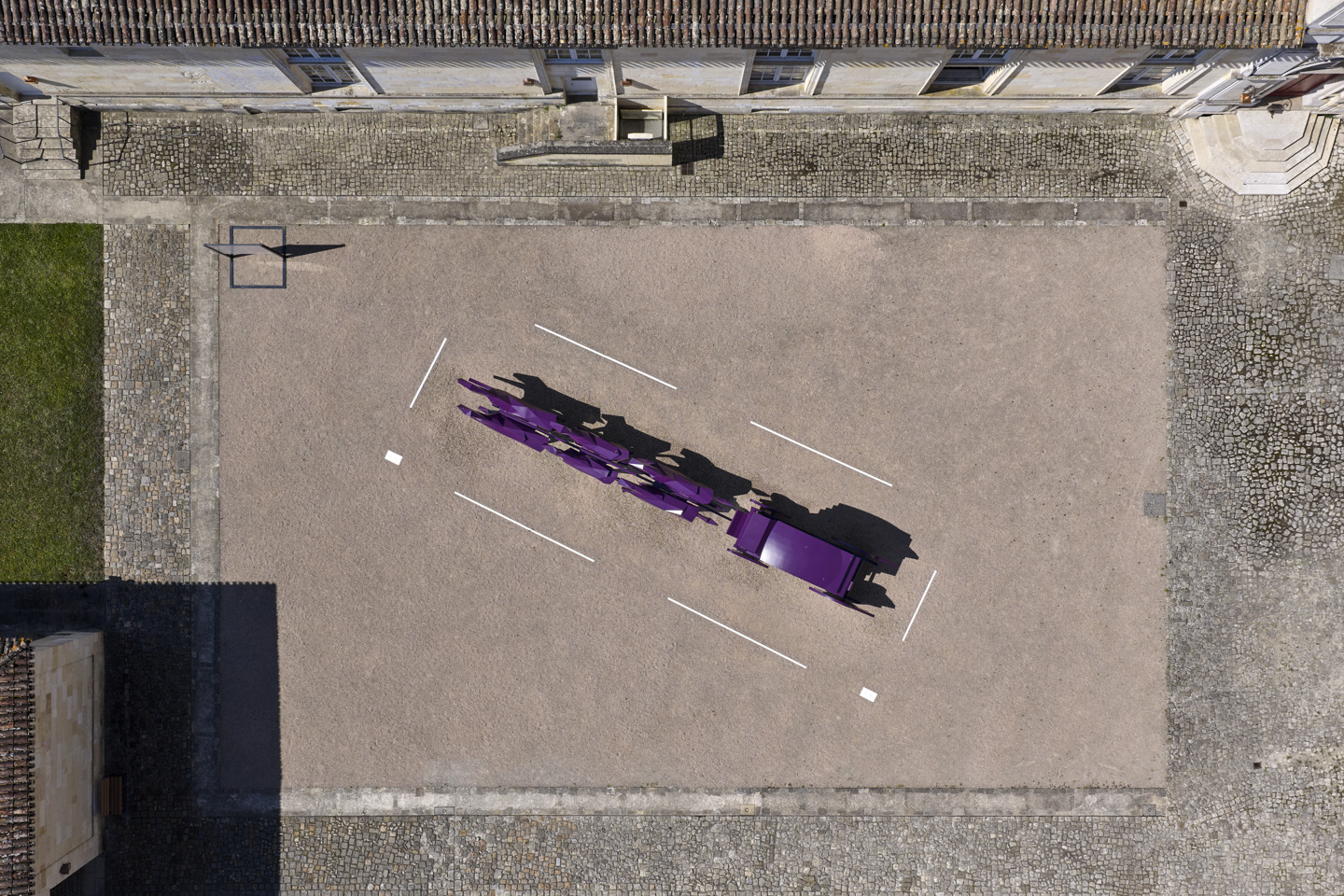 Le Carrosse de Xavier Veilhan au château de Cadillac